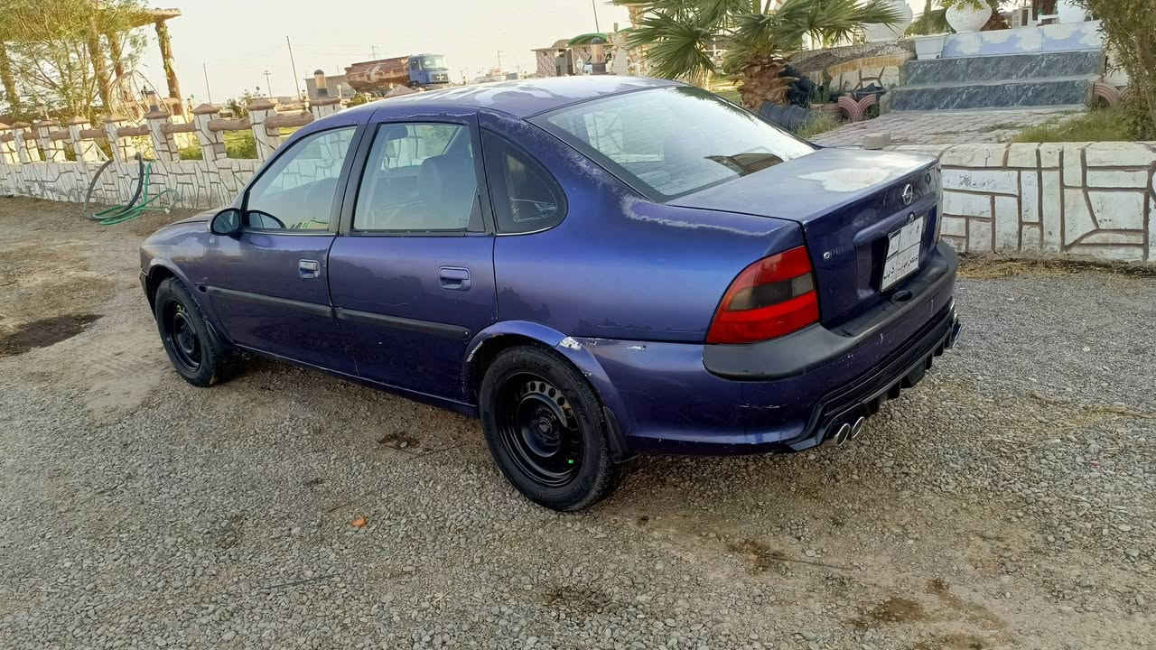 سلام عليكم اوبل سبعه وتسعين للبيع كير وتماتيك محرك20نضيف بدون صبغ ولاضرر/***********
