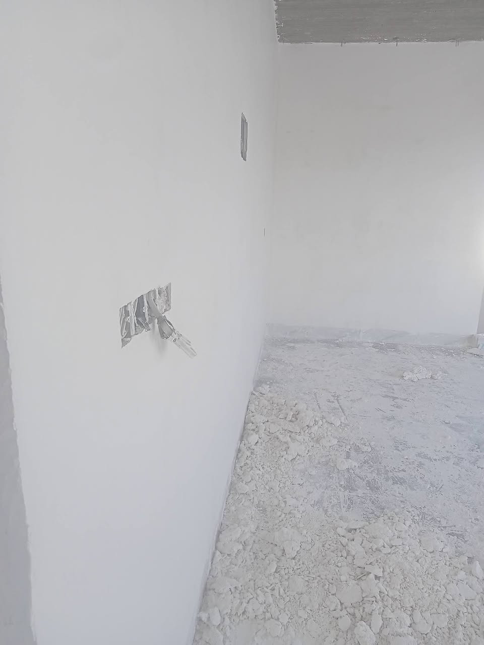 كادر لبخ جص شغل درجة اولئ مصاطر هندسة وزن البيت يطول اربعة ايام م̷ـــِْن فضل رَبّي لمن يرغب في العمل الاتصال ‏‪***********
