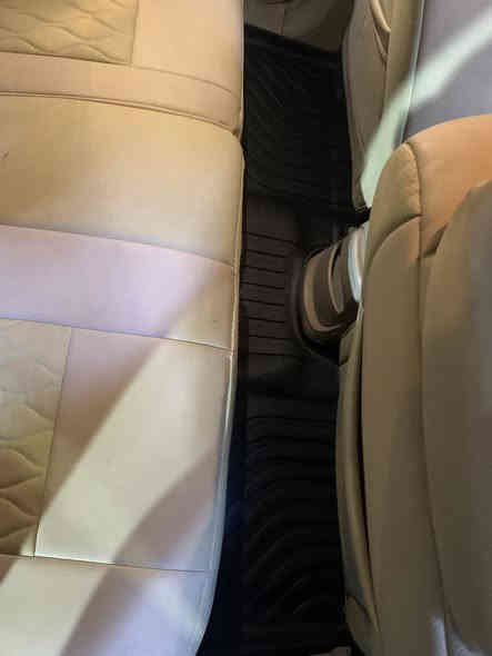 السلام عليكم ورحمة الله وبركاته
 توفرت #ارضيات #كيا_سبورتج 2005-2010 للاتصال والمراسلة واتساب 
***********
#يوسفcarhome
