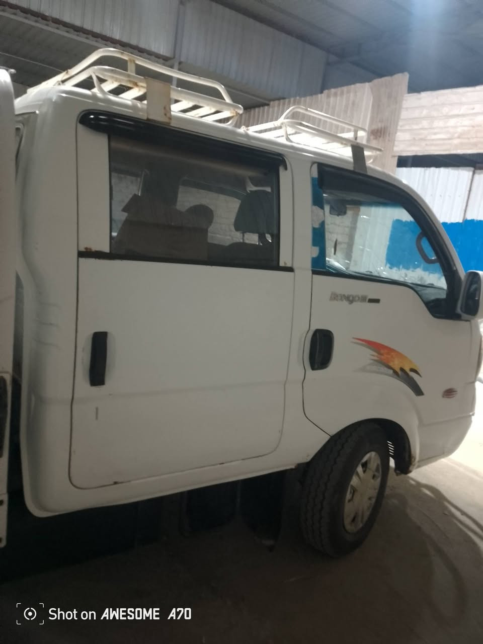 كيا حمل دبل قماره موديل ٢٠٠٧ سياره مال جناي رقم بابل وبسمي محرك ٣٠٠٠ مشترك بيها خيط بخار بس ماتنقص ،تدفيه تبريد شاشه سياره جاهزه من كل نواحي وذا اكو مراوس بفحل هم اراوس لان شغلي يطلب فحل  سعر٩٥وبيها مجال قليل عنواني ميسان ***********
