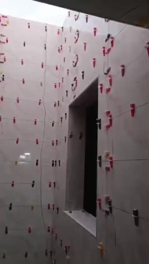 خلفه سراميك الواح بورسلين مرمر متفرق للعمل شغل درجه اولا في البصره ***********
