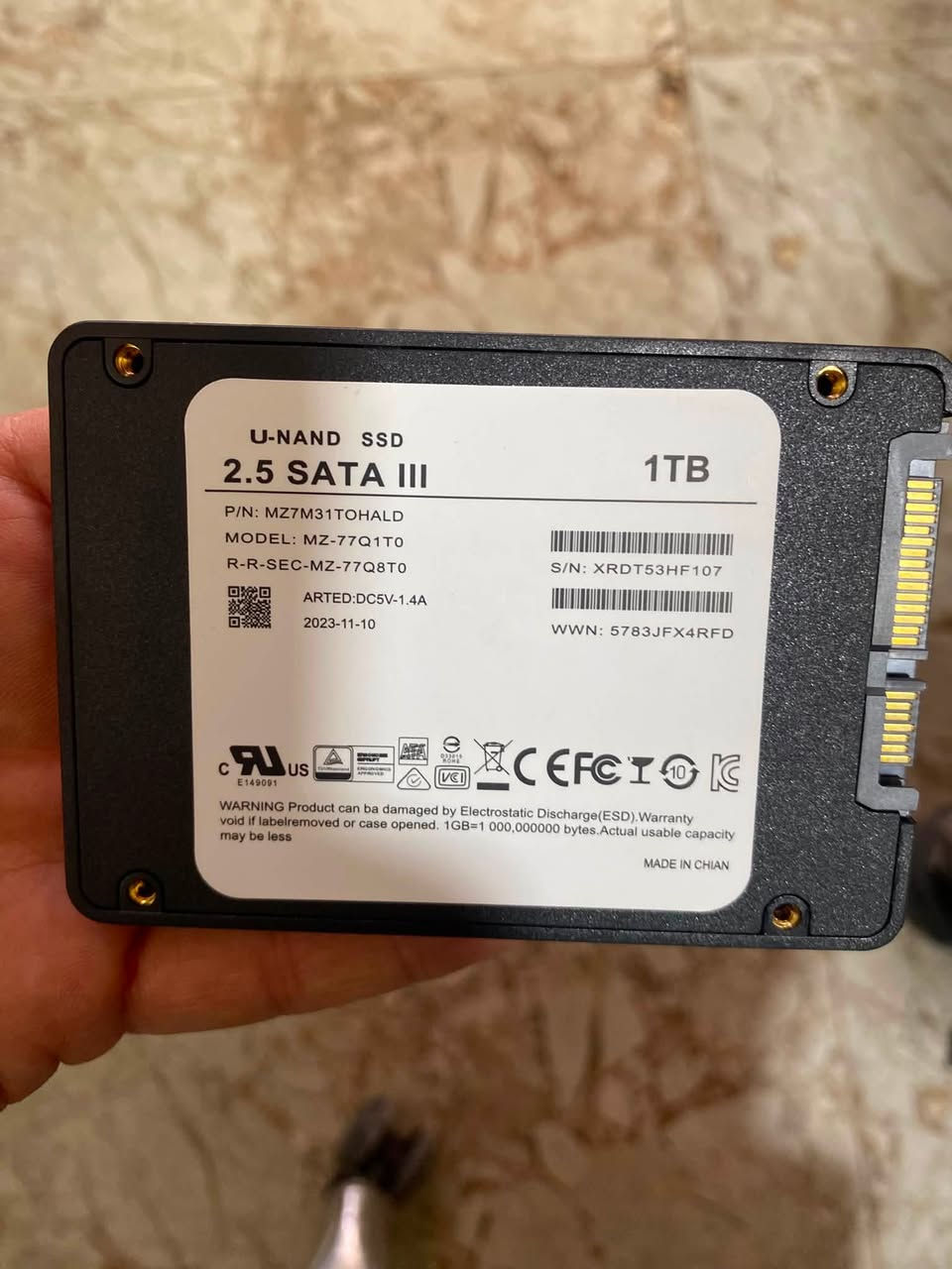 السلام عليكم هارد ssd العدد قطعتين الحجم كل قطعة 1 تيرا جديد شرط الشغل سعر القطعتين شلع 140   الف


**إذا كنت صاحب هذا الإعلان وتريد حذفه لأي سبب، رجاءا أرسل رسالة إلى الدعم الفني**