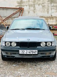 بي ام دبليو E32 • ١٩٩٠ • توماتيك