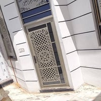 بيت ١٠٠م • بيت ١٧٠م مأجور • قرب السفارة التركية