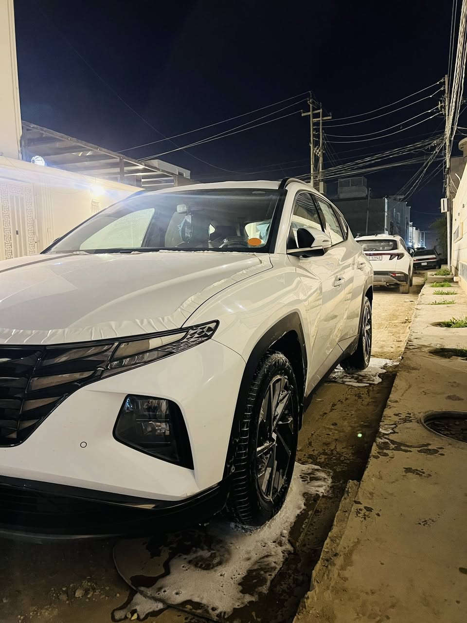 السلام عليكم
للبيع توكسان 2023 خليجي

شركه الاولى ام الضمان 

شكل ال24 داخل ابيض وايباد 

فول عدى البنوراما محرك ٢٠٠٠

كفاله عامه وجديدة جدآ

رقم بغداد الجديد بسمي 

على ايد وحده من الزيرو لسه 

ماشيه ٥٥ حقيقي اسبير منازل

داخل ابيض مقاعد اماميه كهرباء 

تبريد قطعتين شاحن تلفون

سايد بريك دكمهً اوتو هولد مود 

درايف نظام المنحدرات حساس امامي 

حساس خلفي شاشة كامره متحركه 

بردات خليفة تشغيل عن بعد اريل نفكيشن

بقية المواصفات المعروفه مكان السياره بالحلة 

السعر ٢١٠ بيها مجال

*********** اتصل او واتساب
