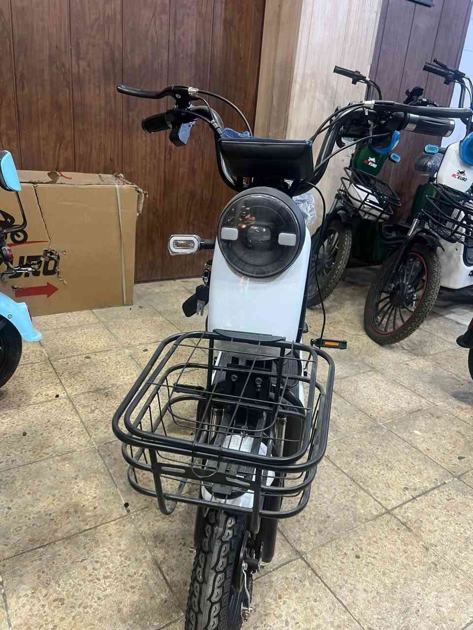 السلام عليكم 👋🏻
وصول وجبة جديدة من دراجات الشحن 🛵

( ماركة هبي 💯) 

الحجم (14) 🛑

السرعة 35km بلساعة ✅

متوفر توصيل لجميع محافظات العراق 🚛

للحجز الاتصال على الرقم التالي :

(***********)
