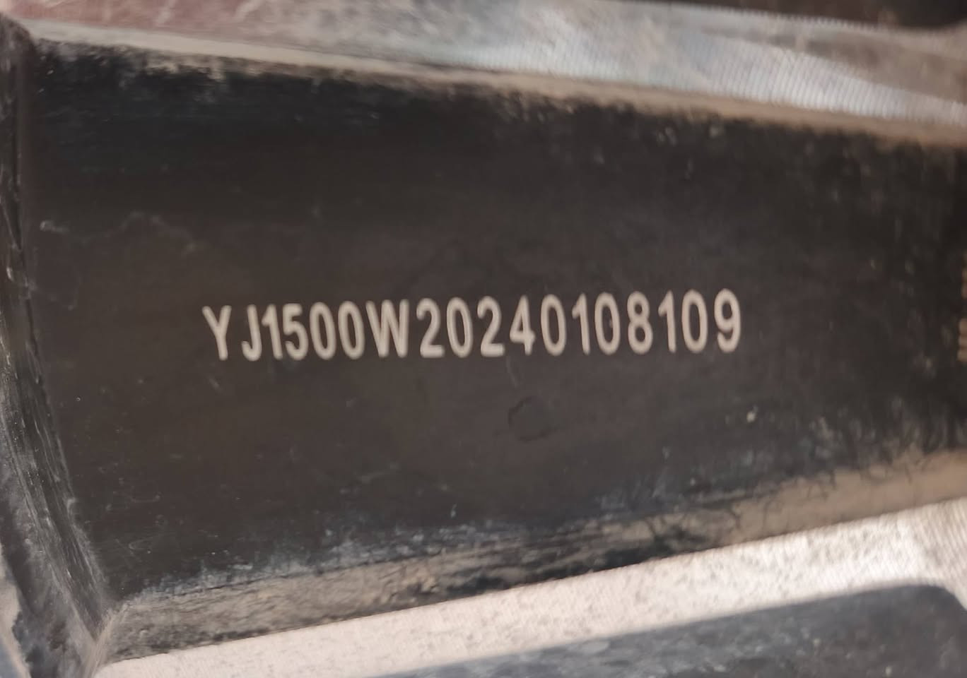 للبيع
ملف 1500 
4 بطاريات كبار 
سرعه 70 حقيقي 
4 سرع+مزود مال سرعه موجود جوه السرع
مبدل سكليتر لان السرع مال سكليتر القديم انكسرن والاشاير وحده كدام مكسوره بس باقيه بمكانه تشتغل ووحده وره هم نفس الحاله وبيه بنجر


**إذا كنت صاحب هذا الإعلان وتريد حذفه لأي سبب، رجاءا أرسل رسالة إلى الدعم الفني**