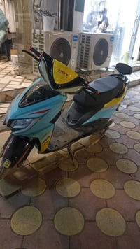 دراجه سكنز شحن الدراجه كلشي بيها شغال اشاير هورن بريك وكل شي بس بيها ج...