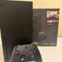 اكس بوكس سيريس اكس  نسخة القرص اصدار 2022 ملحقات كاملة نظافة 90‎%‎ غير...