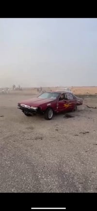 نيسان التيما 92رقم وسنويه مكينه 3000 وكير.  وحداديه جديده كامله مابيها...