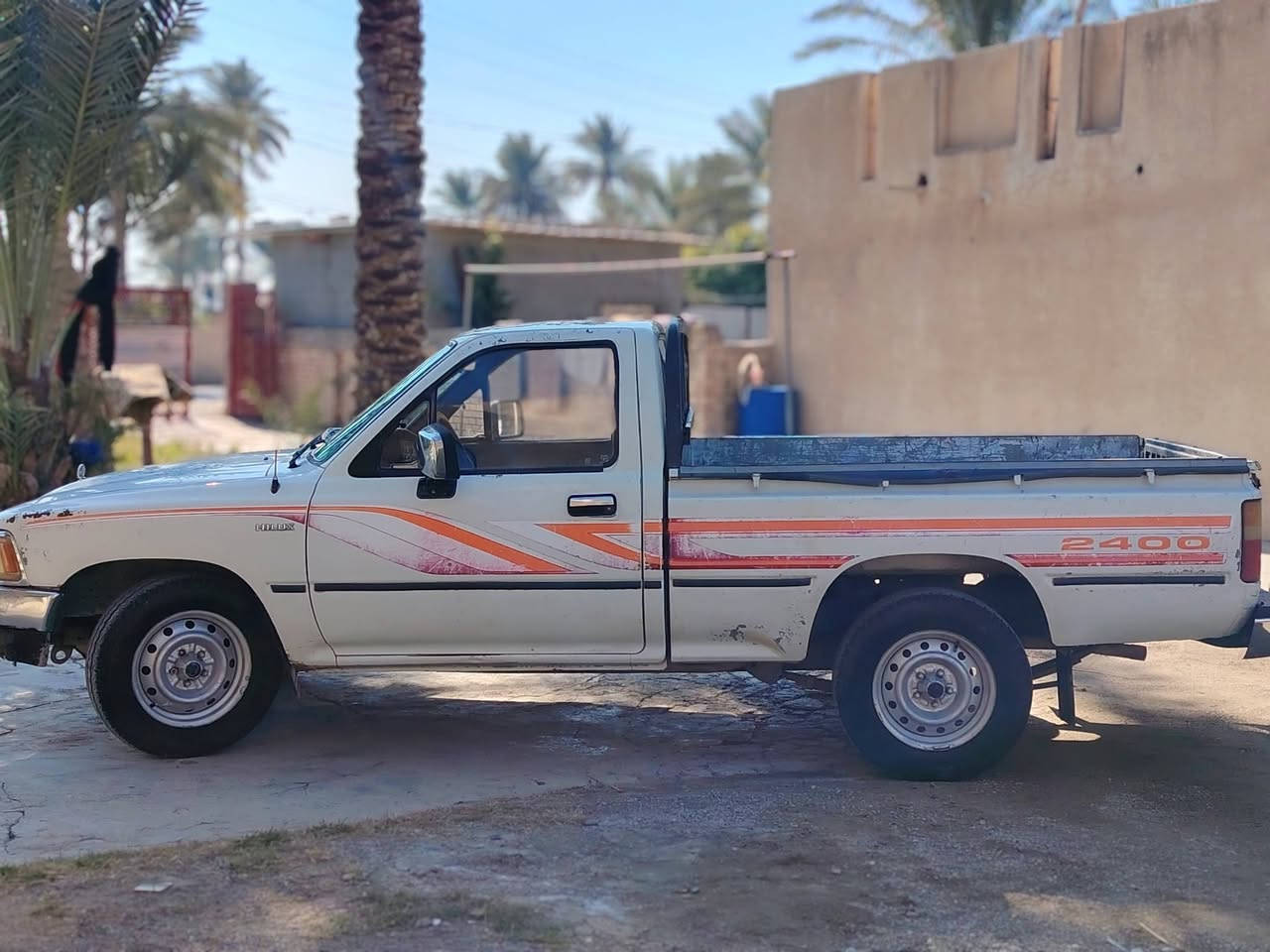 السلام عليكم إخوان السياره اللبيع موديل 94 نضافه فول محرك كير أكسل بشرط كلشي مابيه صدر وره وكدام جديد تايرات وره وكدام جديد بس أشغل وتطلع السعر 70 وبيهاء مجال المكان صلاح الدين بلد قضاء الضلوعية لاتصال عل رقم ***********
