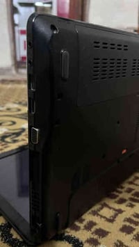 لابتوب نوع ايسر للبيع السعر 150وبي مجال   يتوفر واتساب  07827998090