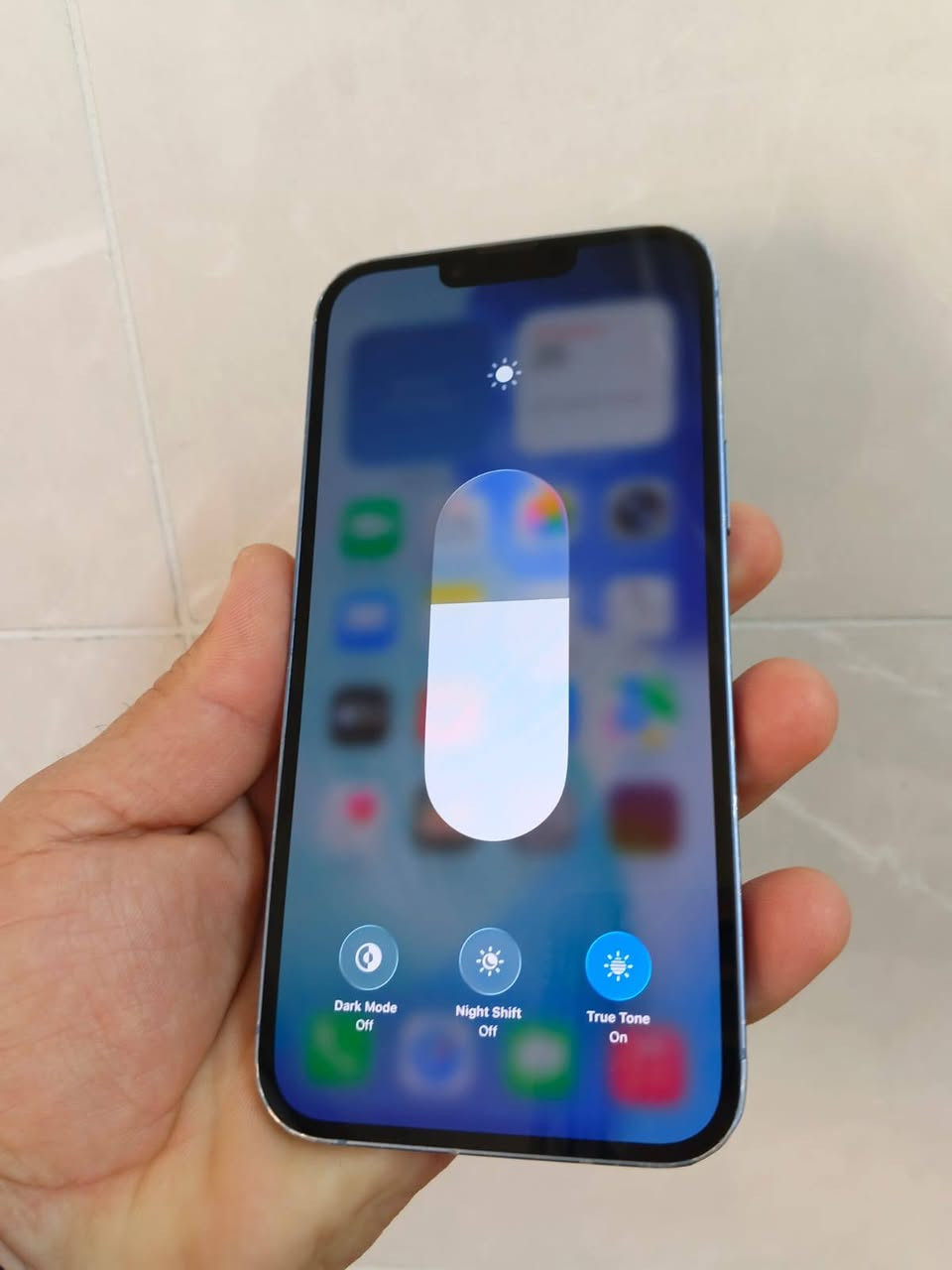 ايفون 14 بلاص
ذاكرة 256 بطارية 76 شرق اوسط عربي مبدل بي شاشة اصلية فقط سعر 450 نموذج M..AAA


**إذا كنت صاحب هذا الإعلان وتريد حذفه لأي سبب، رجاءا أرسل رسالة إلى الدعم الفني**