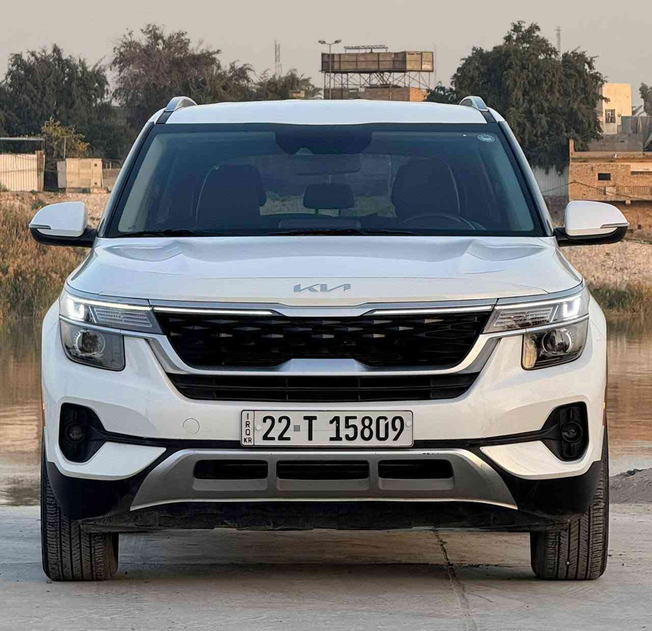السلام عليكم
كيه سلتوز موديل 23 رقم اربيل الجديد
مكينه 2000 دوش المرغوب
بصمه راداراد تحديد مسار شاشه ابل كاربلي
ويل17 تحكمات جهتين
تشغيل عن بعد
قطعتين تبريد اوباقي المواصفات المعروفه
بيها بس الجنطه ولباقي مكفول
مكاني الكاظميه شارع اكد ***********
