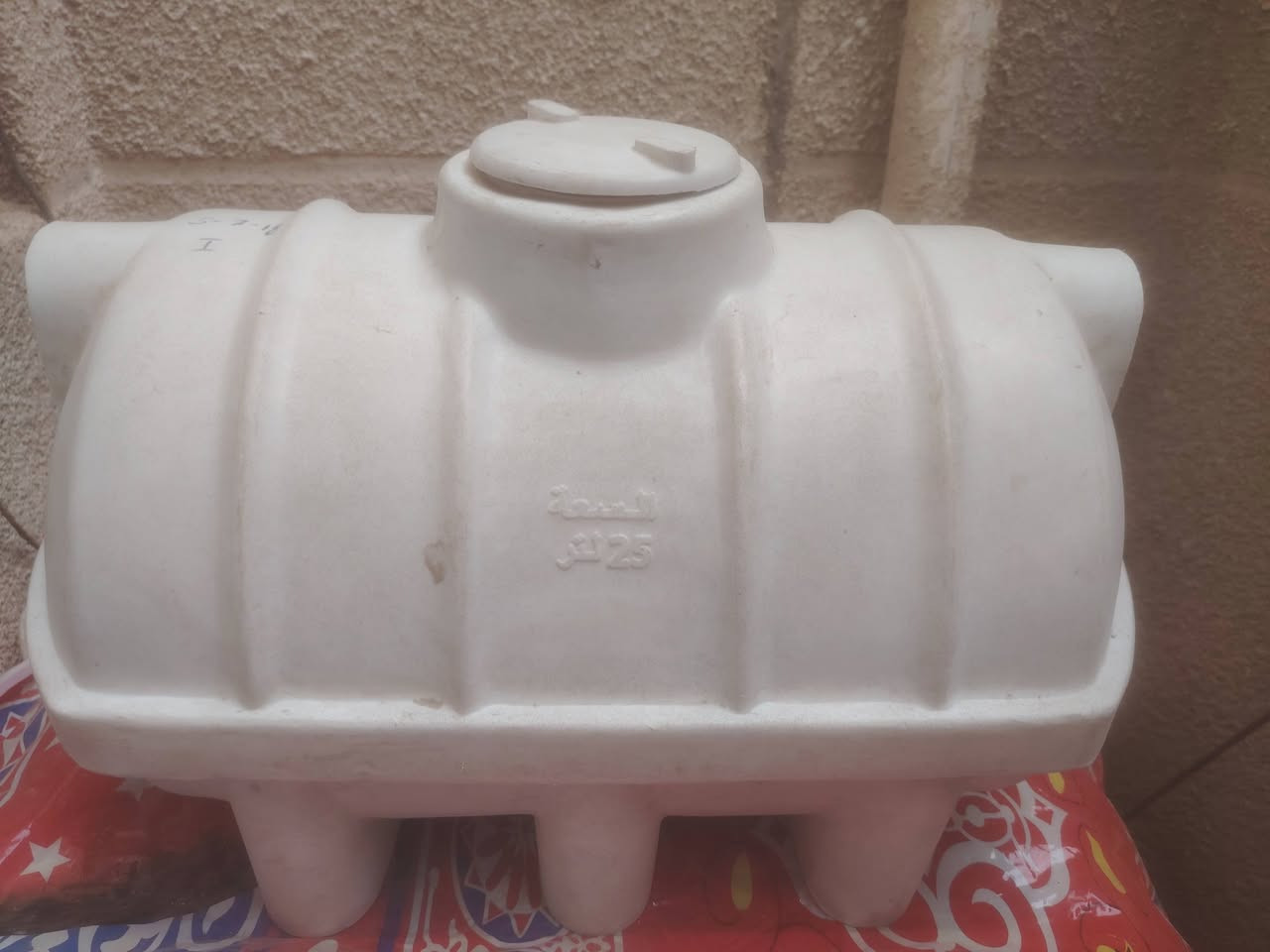 السلام عليكم
تانكي  سعه 25 لتر
يرهم ترمز
يرهم للزاهي

تانكي اصلي الوطنيه ثخين
سعر القطعه  30 الف
موجود 4 قطع
يوجد خدمه توصيل
***********
