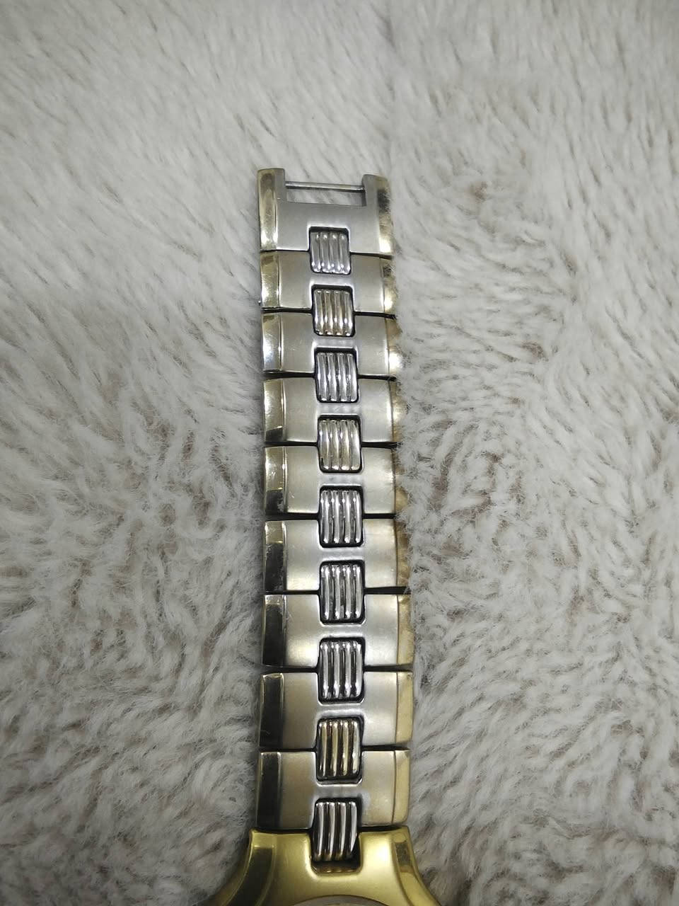 اخوان ساعة اكيوريت ساعه بلد المنشاه سويسري مطليه بالذهب عيار 22 قيراط الزجاج مصنوع الياقوت الكريستال،،،نظافه تامه ومختمه السويسري


**إذا كنت صاحب هذا الإعلان وتريد حذفه لأي سبب، رجاءا أرسل رسالة إلى الدعم الفني**