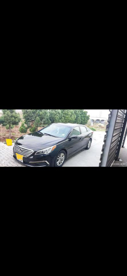 السلام عليكم عندي سوناتا للبيع موديل 2017 رقم سليمانية بسمي تريد تحويل تريد وكالة حادث بنيد فقط سيارة جديدة مكان السيارة سليمانية لاستفسار *********** السعر 122 وبيها مجال
