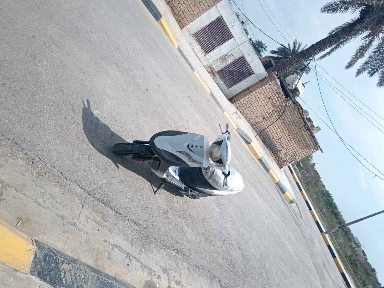 السلام عليكم ورحمة الله وبركاته ماكس عدله للبيع بوشه 49 بيه منفيس دراجه نضيفه وما بيه نقص السعر أتصل عل رقم ***********
