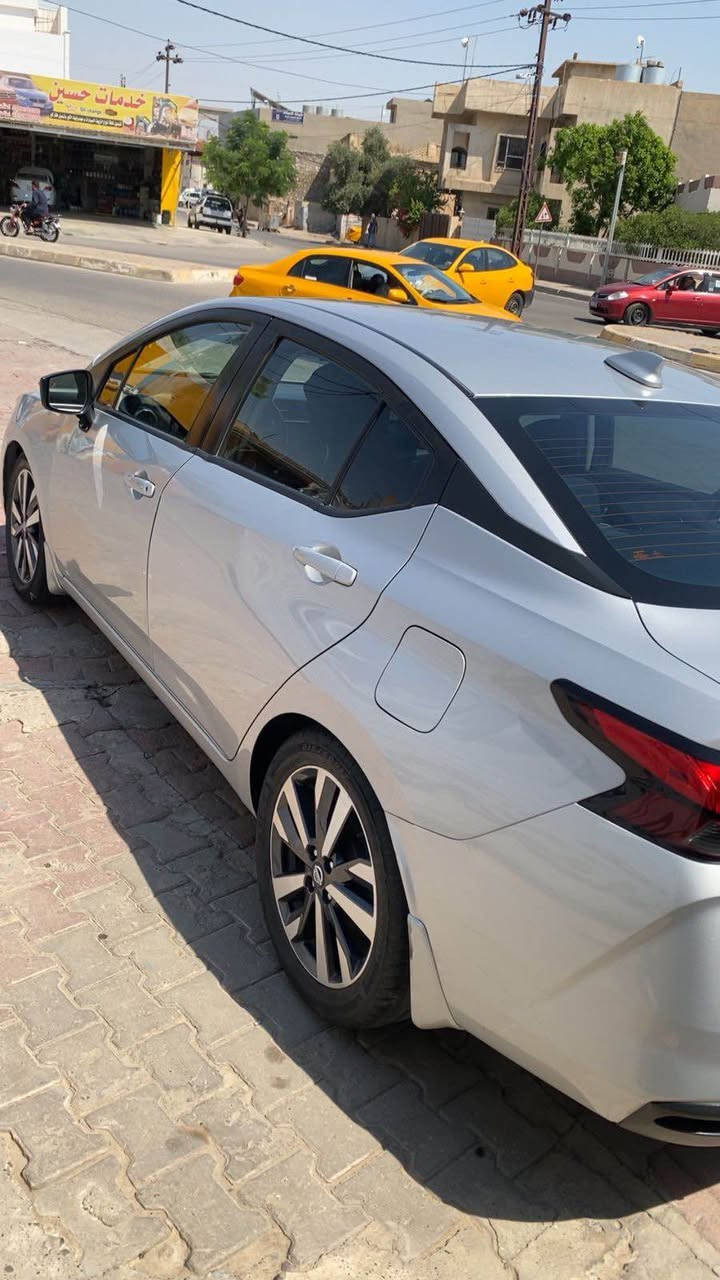 فيرسا 2020 لون سلفر رقم سليماني بطاقه بنزين بيها 
بيها 3 قطع صبغ كلش كلش نضيفه وجديده السياره تاير جديد ب اسمي سنويه جديده مكان كركوك 
*********** كركوك, العراق
