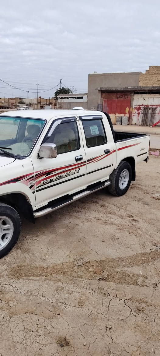 سلام عليكم دير للبيع  موديل ٢٠٠٧ رقم بابل تحويل مباشر سياره عله وضع شركه مكينه وكير وحداديه جديده تخم تايرات جدد الكهربائيات شغاله مكانه ديوانيه رقم *********** سعر ٣٨وبيه مجال
