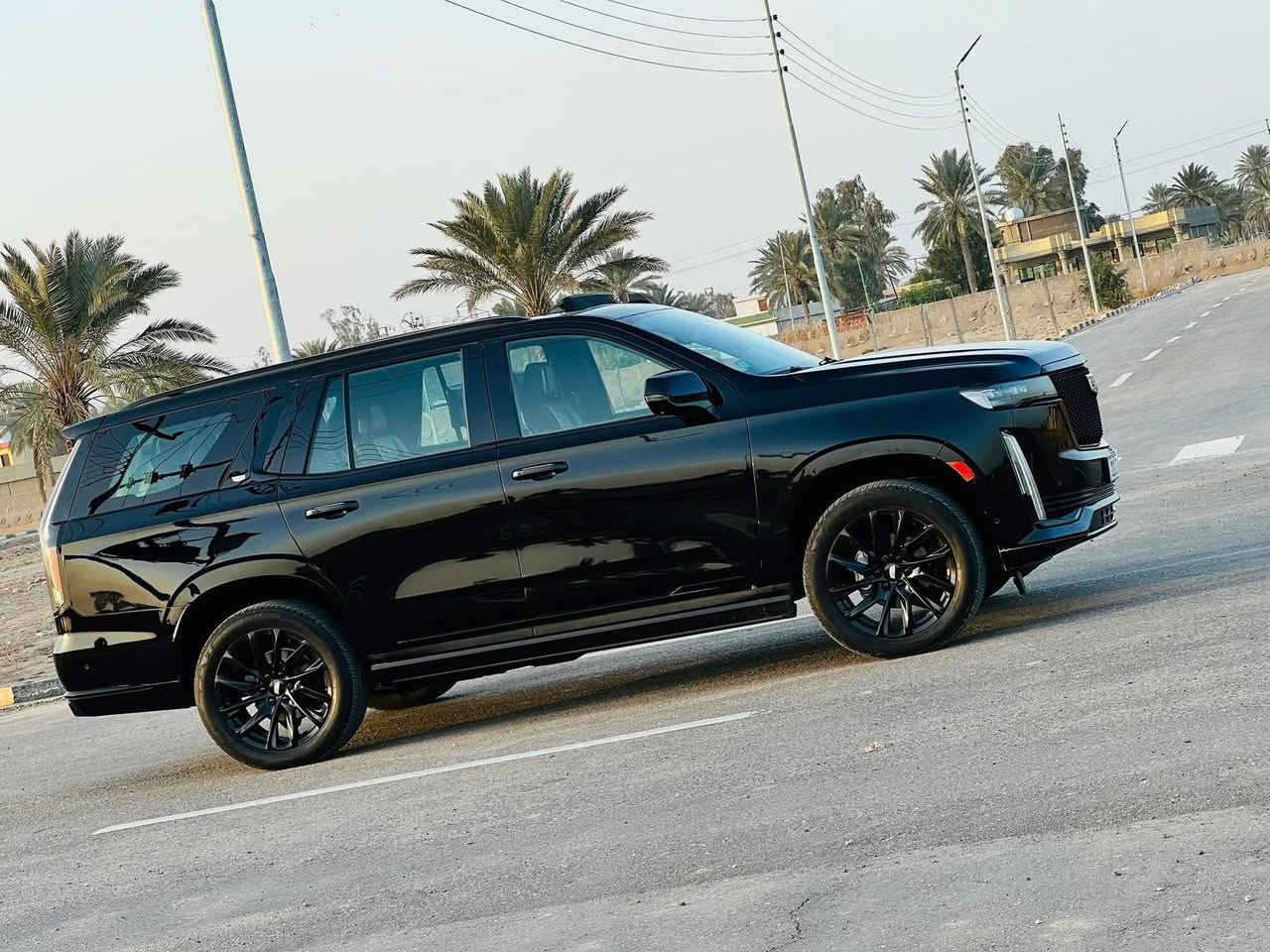 السلام عليكم للبيع كديلاك سكاليد خليجي وكاله المنصور فول مواصفات اسبرسو مساج ماشيه ٥٢ الف  كفاله عامه من بارد وبدي ار ودبل كود سونارها بل منشور عارضها ٧١٠ عنواني بغداد حي الاعلام
***********
