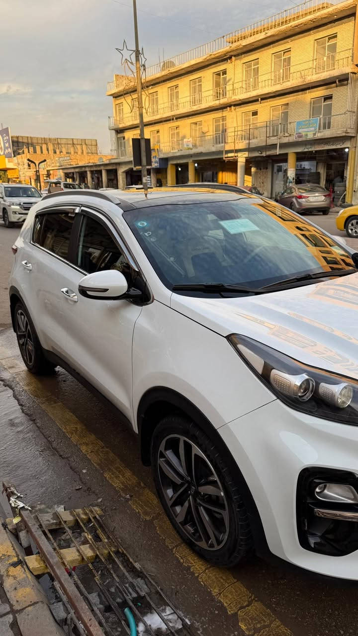 السلام عليكم كيا سبورتج 2020 العنوان كوت عباسيه   السعر 185السونار واضح ***********
