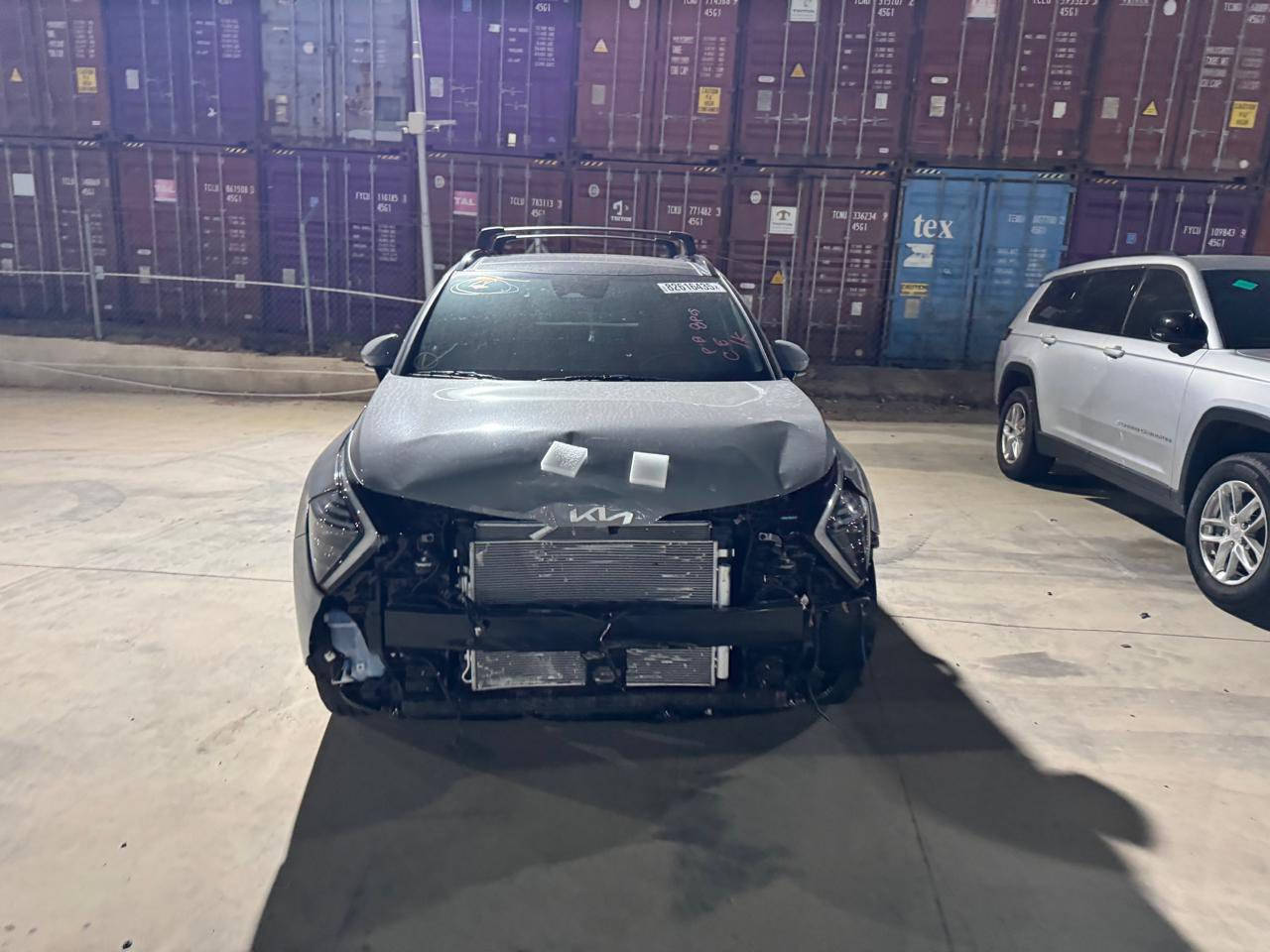سبورتج 2025 
SX Prestige اعلى فئه فل للأخير 
ماشيه 4 الالف
بدون ارباك 
بدون اي تبديل 
بدون رقم 
سيارة حتى شخط مابيها 
صبغ نصف البنيد فقط 
راديترات غاز ماء ع وضع الشركة 
برغي ممفتوح بيها حتى تصوير السمكري عندي

هاتف ***********
