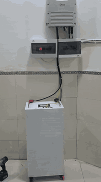 منظومه طاقة شمسية 20 امبير بسعر 337 الف فقط بالتقسيط 
انفيرتر ديا ضمان خمس سنوات  بعقد رسمي بين الطرفين    بطاريه ليثيوم EVE 16kw  
الواح لونجي 615w مع هيكل مغلون ومنضومة الحمايه 
مكتب الجود للطاقة الشمسية 
***********
