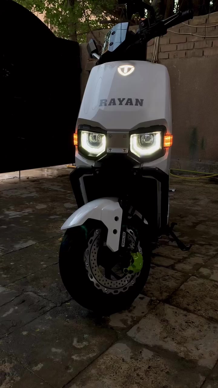 سلام عليكم
دراجه وحش الكون الريان بطاريه ليثيوم دراجه نضيفه كلش بيها شخوط شويه على صفحه وحده الدراجه جديده 
مكاني بغداد البياع 
السعر مليون و300الف بيها مجال 
***********
