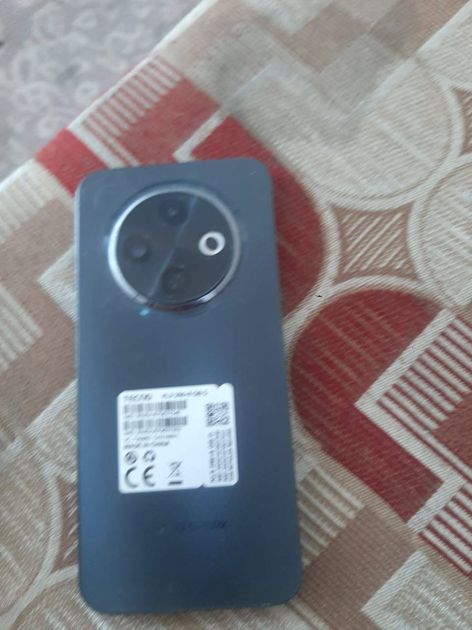 سلام عليكم موبايل تكنو سبارك الذاكرة 256
السعر 150 وبي مجال مكاني نجف حي نيسان اتصال ***********
