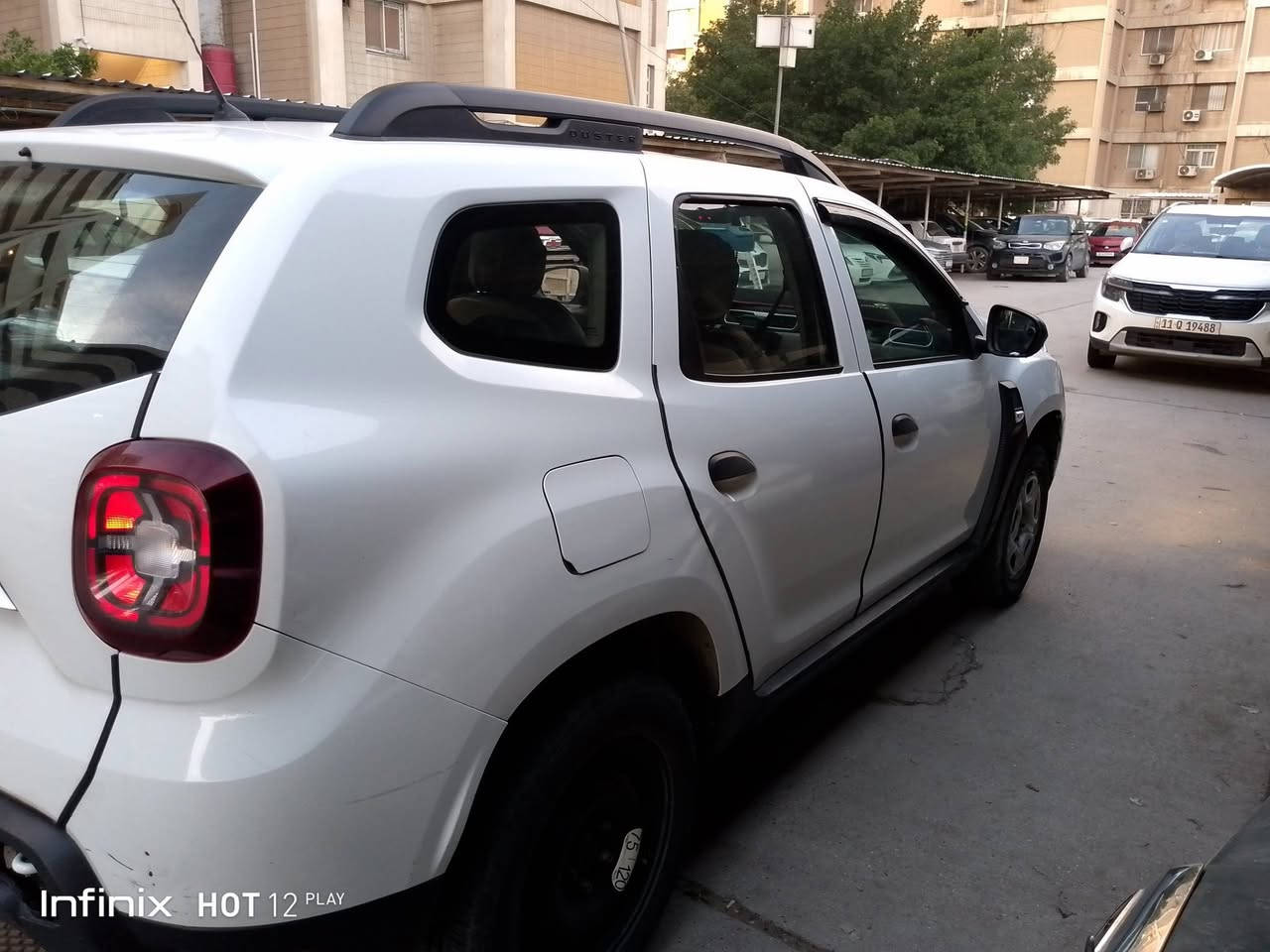 السلام عليكم رينو داستر 2019 رقم بغداد الجديد سنوية لل31 گير ومحرك كورلا نضيفات والحمدلله تبريد شغال ثلج بيهه جاملغ السايق مبدل فقط ساصي ولغد كفالة  والباب خلف السايق بي تصليح بارد تخم تاير وصدر نضيفات السعر 80  مكانهه بغداد الكرخ ***********
