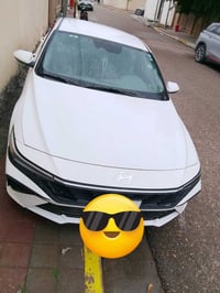 للبيع الانتره موديل 2024 وارد امريكي بدون ايربك  ضرر يمك دك رقم شاصي ب...