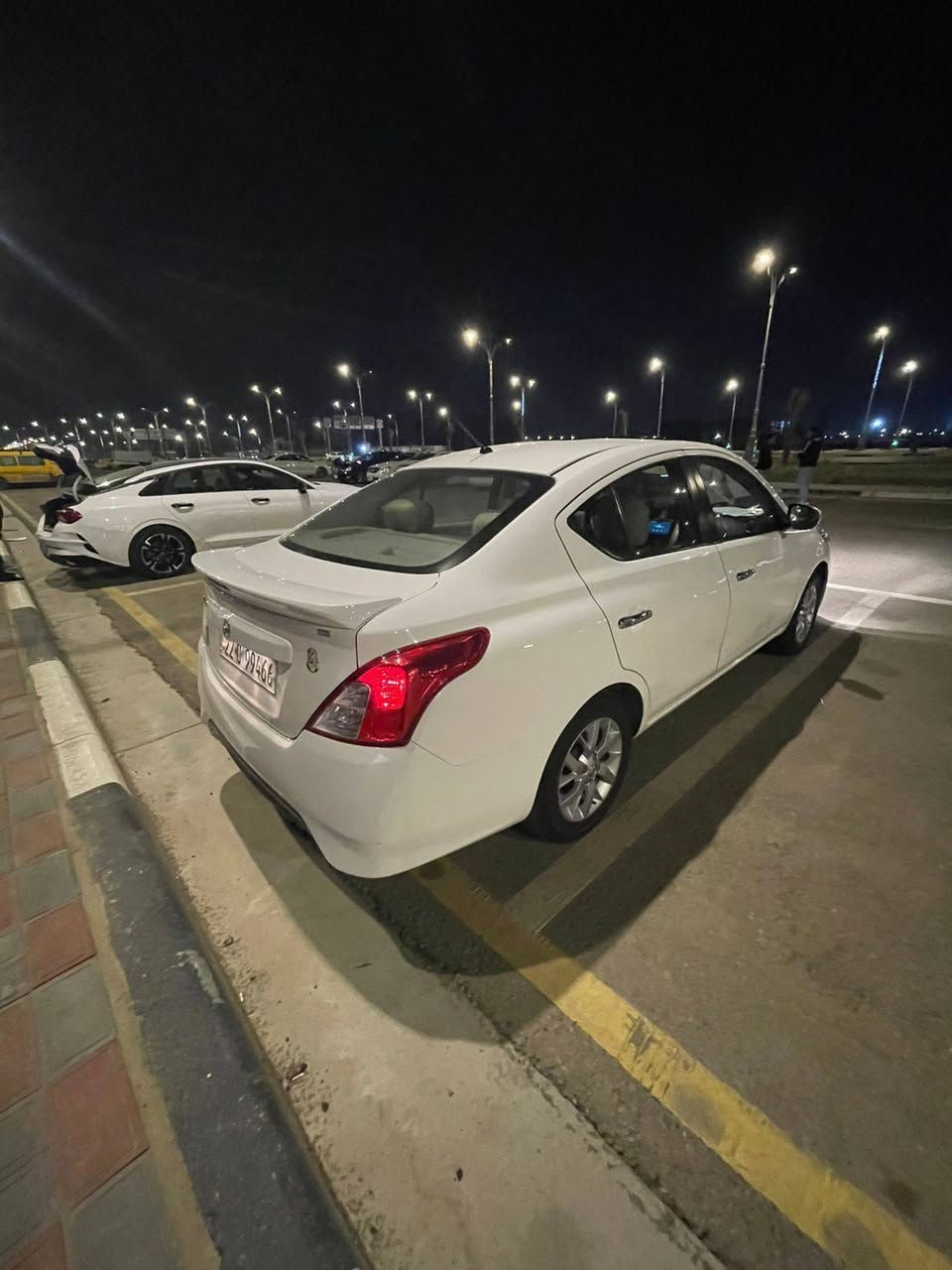 السلام عليكم نيسان صني موديل ٢٠٢٤ جاهزه من كلشي بيها باردين وسونارها موجود ماشيه ٤٩ قابل للزياده السعر المطلوب ١١٥ ورقه السياره حلوه وجاهزه مابيها اي نقص ترايك لبغداد عنواني النجف رقمي ***********
