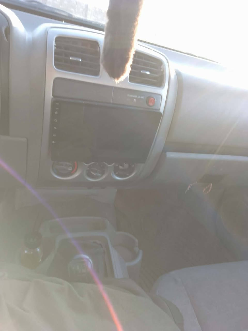 السلام عليكم بيكم أمريكي موديل 2008 منفيس محرك (4)سياره حلوه للأستفسار الاتصال ***********
