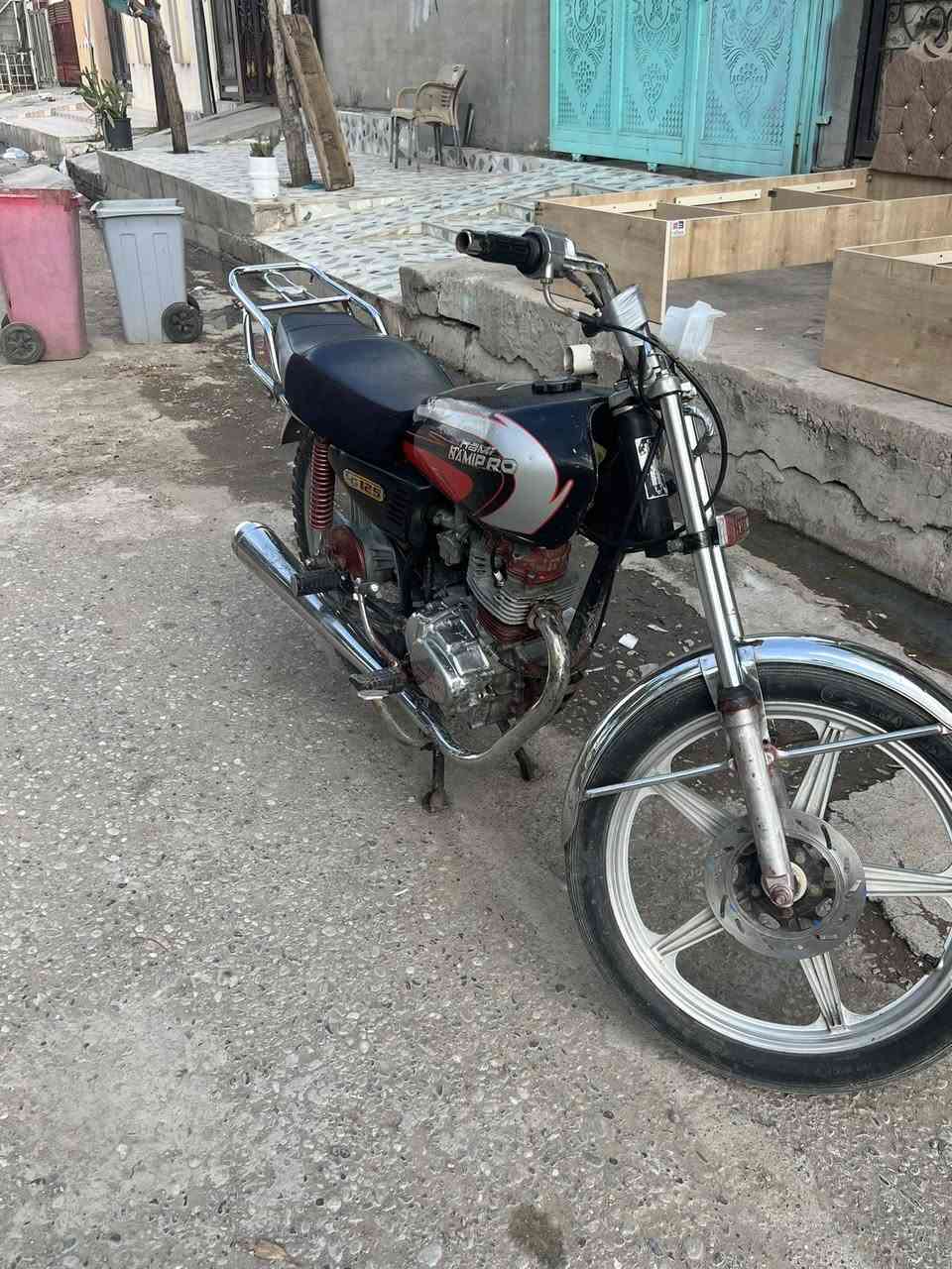 سلام عليكم ورحمة الله وبركاته ماطور  نامه برو موديل ٢٠١٧ كهربائيات كامله سويج أي عيب مابي لا بخار لا صرف محرك مجفت تيارات جدد عنوان كركوك حي واسطي  سعر ٢٥٠ و بي مجال لطيبين إذا مو شراي لا تعامل ***********
