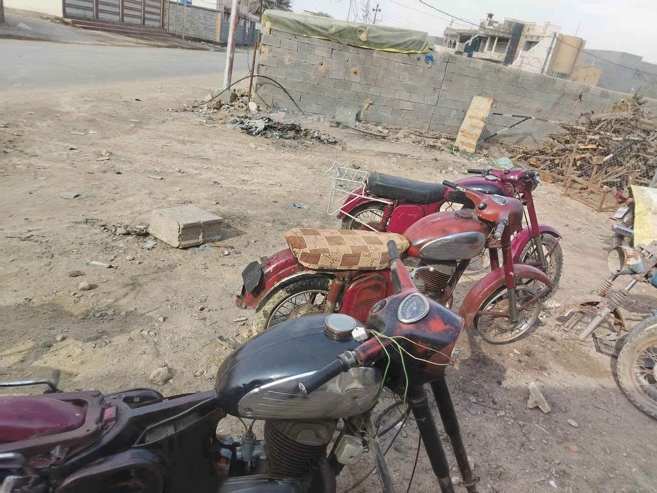 من رخصت مدير لكروب جاوات للبيع مكان الانبار هيت اتصل على ***********
