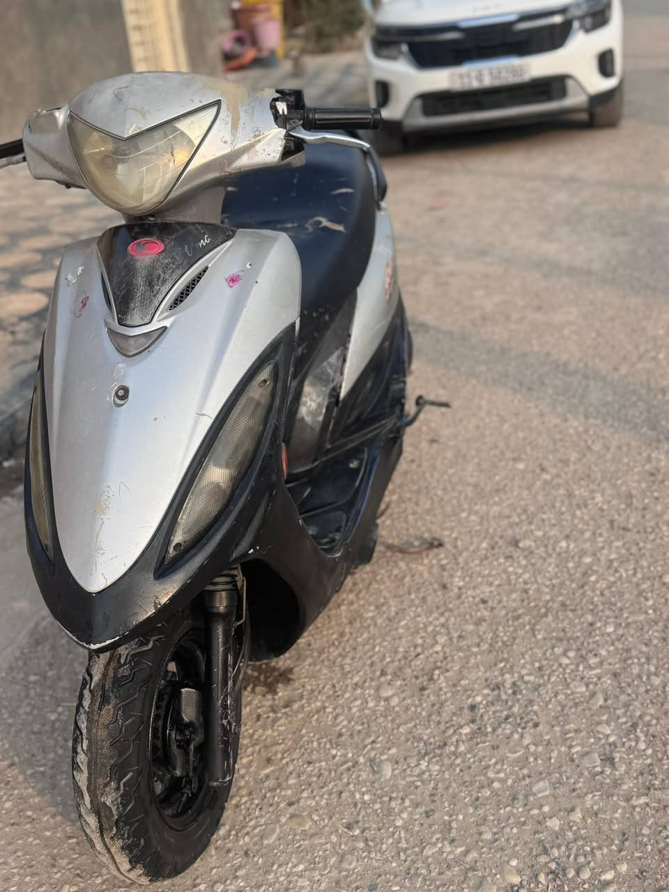 دراجه جي فور مفتوحه كهربائيات كلها شغاله مكينه وكير شرط مكينه ناعمه مكان ناصريه السعر 400وبيها مجال

***********
