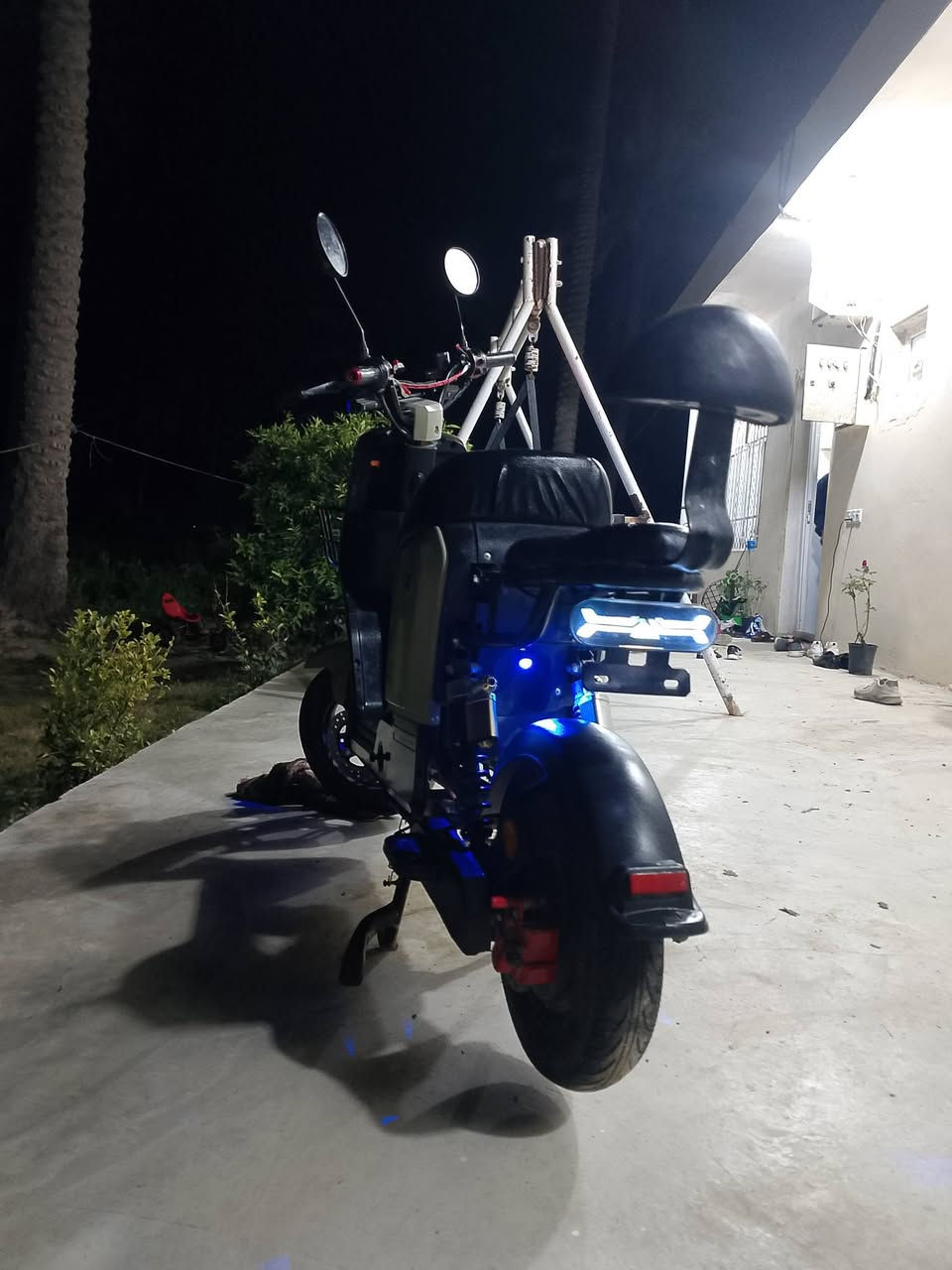 السلام عليكم متوفر r9للبيع مواصفات فول لايت عالي وناصي دبل إشارة 5بطاريات بدلناهن جدد عقل جديد 4نمر السعر 350 وبي مجال الرقم *********** العنوان ديالى بعقوبة الهويدر
