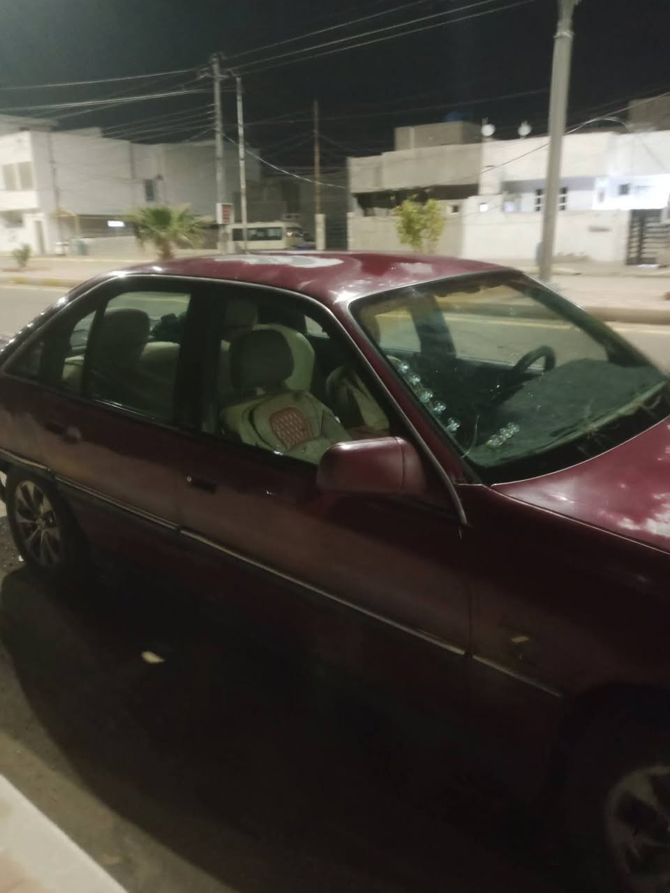 سلام عليكم أوبل أوميكا موديل 92 محركه حاويه جديد ارفيو جديد مكينه صافيه كهرباء سياره جاهزه ترايك للبصره شاشه محرك2000 العنوان رمادي التأميم *********** سعر 25 ورقه وبيها مجال
