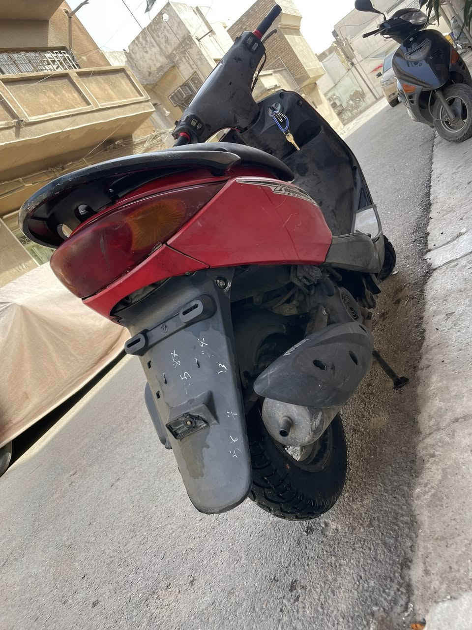 بريز رمبة للبيع السعر750 مكاني الكاظمية ***********
