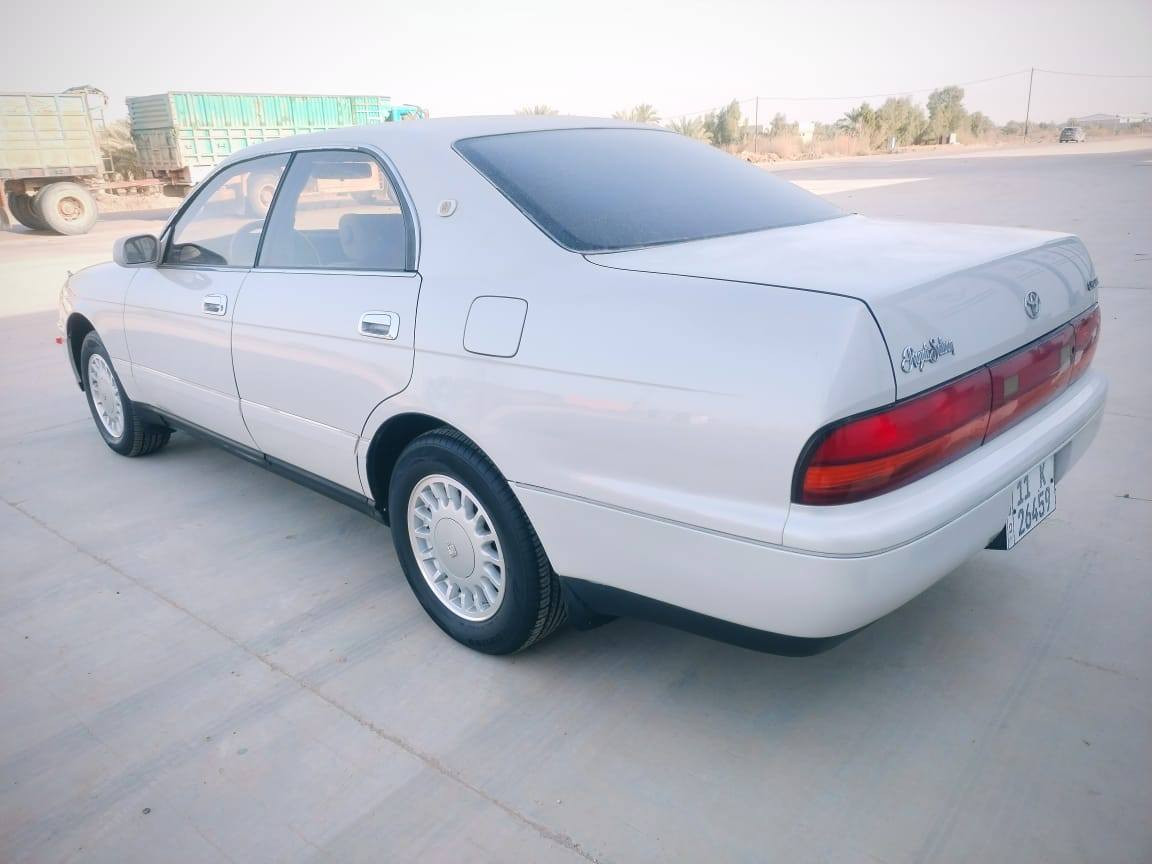 سلام عليكم
كراون بطه متصل مديل 93
رقم بغداد دولي باسمي سنويه 31
محرك وكير 2500 ع شرط حداديه تخم تاير كهربائيات كل شغال تبريد كامل كمبريسر جديد 
فنر بلاد
السياره كفاله عامه من ضربه وصبغ وكص ونقل الجثه
السعر ٧٣
***********
