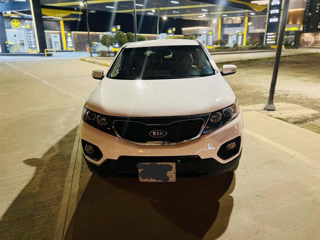 كيا سؤرينتؤ 2012.  98$   ***********.                    رقه م سليما نى   نمو نه ى جوا نى ٣ ريزكو شنو  مه كينه فى 6 بيلا ديه سه يا ره كه كه بسه هيج ده حمى نيه  موا سه نه وي به سه ر جوه ٨ كه لا غرامه ي تيايه دواي مه عامه له اي كيرمه وه بوت سفا ت فو ل فوله كيرو مه كينه به شه رت كامل فرن كراوه ته وه بي ده عموو ليدراو  سه يا ره هيج مه سرفى نيه و ما لى دؤ سته شوين سليما نى السليمانية, العراق
