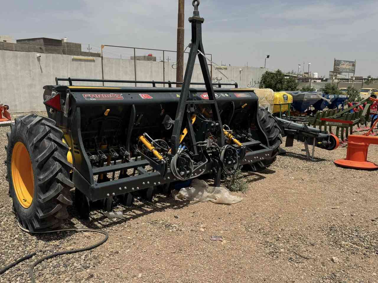 شركة أسوار الامارات 
تعلن عن وصول آليات ومعدات جديده ‼️‼️‼️‼️
موقع الأنبار رمادي مجاور معارض السبعه كيلو للسيارات 

رقم هاتف 📞 *********** محمد العسافي 
رقم هاتف 📞 ‭0790 136 5629‬ قيس العسافي
