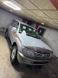 لاندكروزر مونيكا • ٢٠٠٥ • ١٩٠٠٠٠