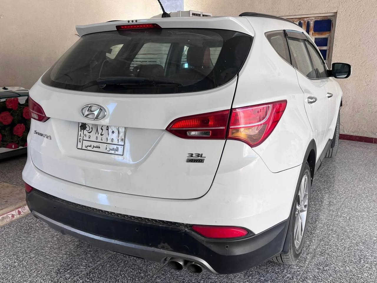 يالله. 
سنتافي 2013 خليجي 6 سلندر 
تحكم ستيرن جهتين
كاميرا خلفيه حساسات
مرايات كهربائية 
كير محرك مكفولات+ تخم تاير  
 تبديل جاملغ الامامي وصبغ 
السيارة خير من الله ما تصرف عليها ربع دينار 
السياره بصره بسمي (شرط تحويل)
السعر 165$ بيها مجال بسيط
البصره. الدير. منطقه سيدعلي النور
*********** القرنة, البصرة
