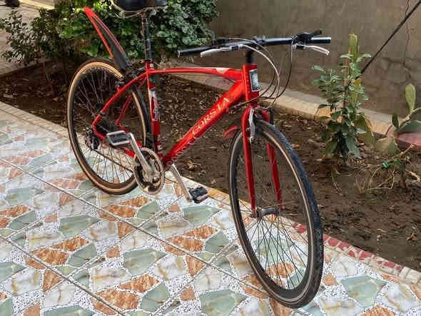 السلام عليكم بايسكل للبسع رياضي أسمه c700. موديل 2017 مكفول مامبدل بي أي شي فقط السرج كله شغال هو أحله من الصوره جديد المكان بابل الحمزه الغربي للتصال عله هذه الرقم فقط واتساب *********** السعر 160. وبي مجال للشراي
