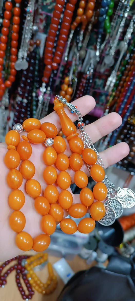 ما بدي وصف واضحه بالصوره المهتم يتفضل خاص


**إذا كنت صاحب هذا الإعلان وتريد حذفه لأي سبب، رجاءا أرسل رسالة إلى الدعم الفني**