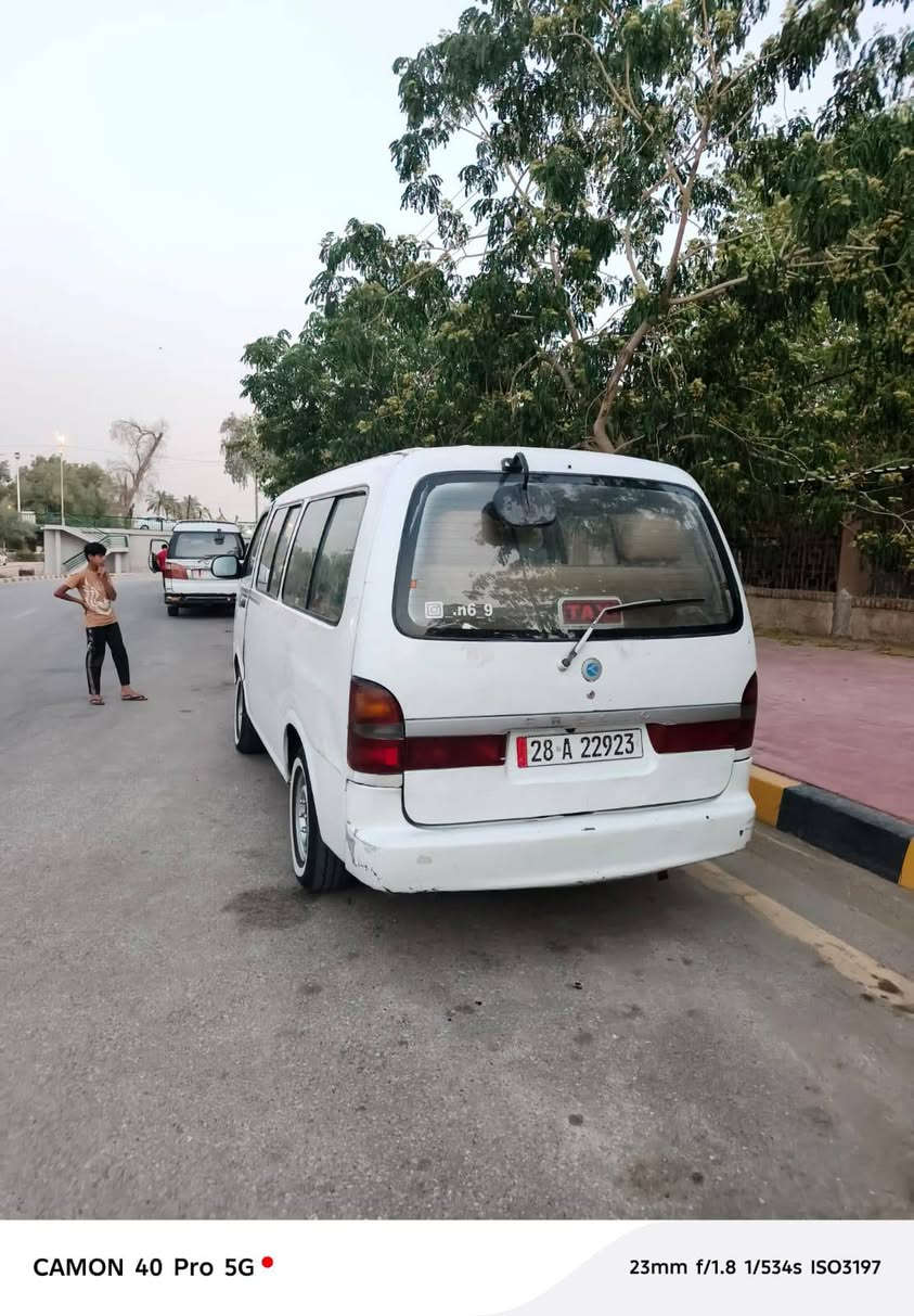 يالله سلام عليكم اخوان
بريجو موديل2000
 بلادي ما مصبوغ فقط حجل
مكينه حاويه كير مسكر بلجيس
غرفه كامله جديده
كهربائيات كله شغال
هيئه مرور مصفر تاخذ
مكان📍 نجف كوفه
السعر 80 
***********   📲
