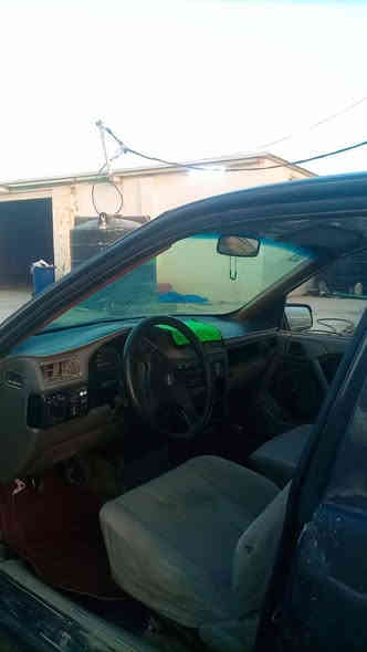 الاسلام عليكم اوبل فكترة.   سيارة رقم واسط الاماني تحويل ثاني يوم.  محرك وكير كفالة شرط بيها بس النمرة 3 تفلت مرات تصليحها كلش بصيط.      سيارة قطرة صبغ  مابيهاا  كهربائياتها شغالة.   شرط ترايك.180 وين ميعجبك.مكاني واسط لصويرة .   السعر. 26.   ***********
