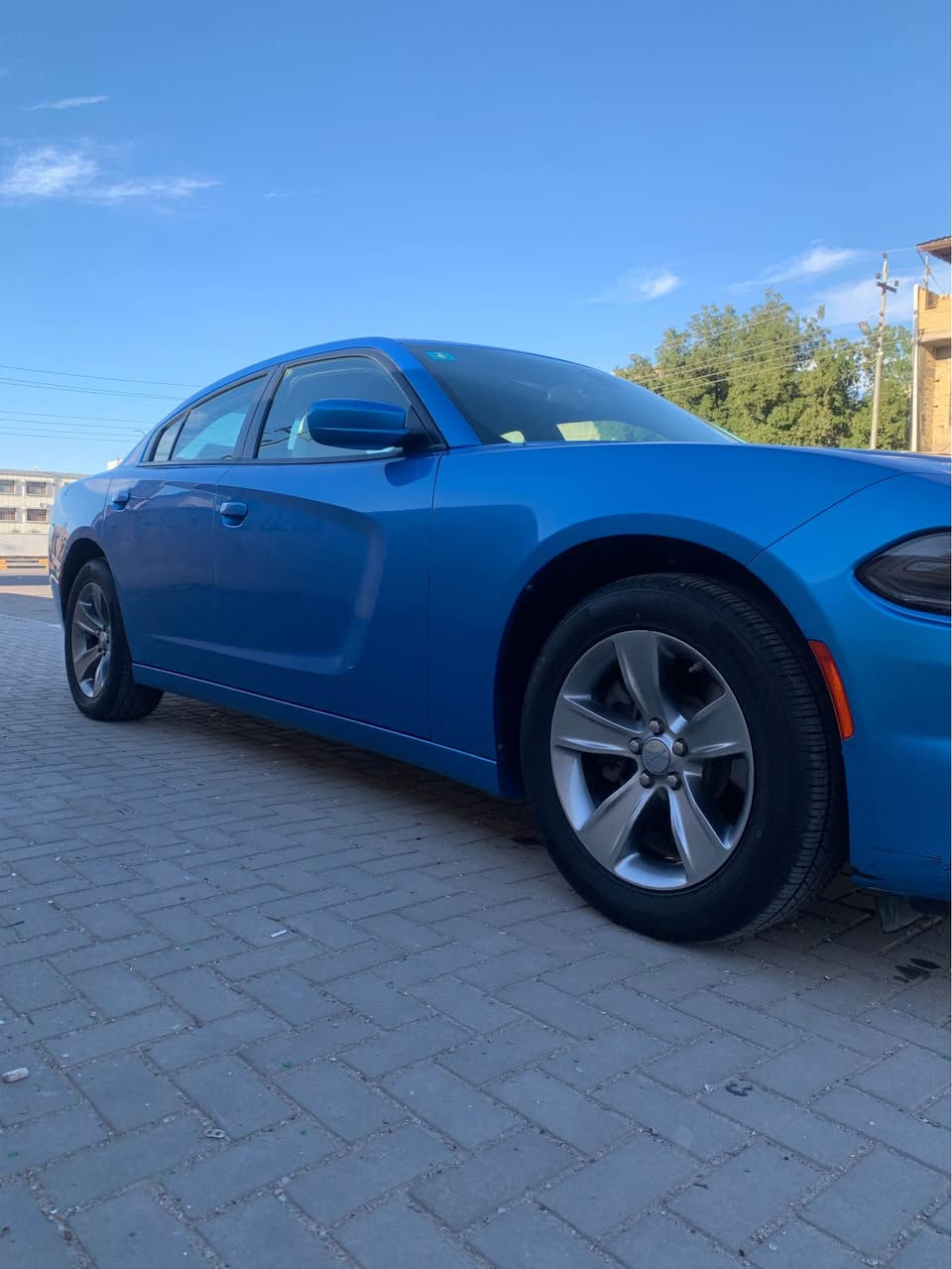 جارجر 19 خليجي مكفوله بصرة بسمي السيارة مال بيت جديده وجاهزه من كلشي ماشيه 90 كيلو السعر248 /*********** البصرة, العراق
